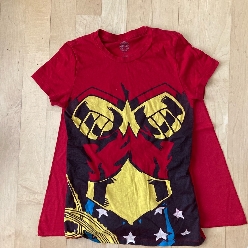 Wonder Woman tee